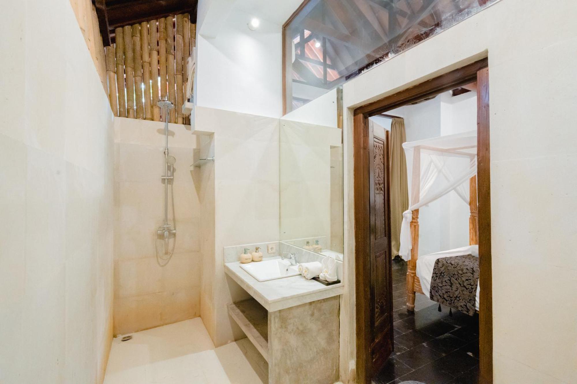 Villa Etnik Seminyak Dış mekan fotoğraf