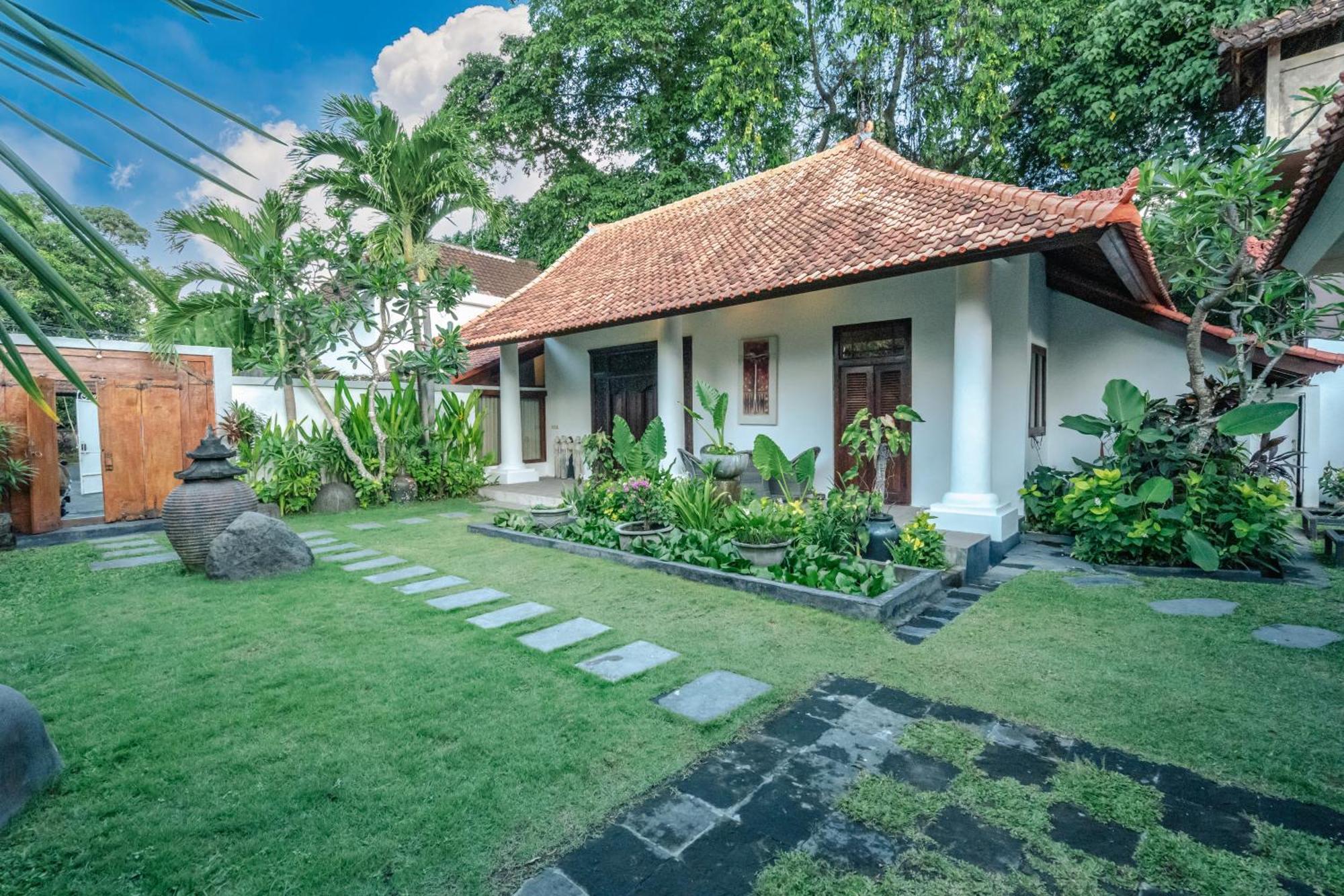 Villa Etnik Seminyak Dış mekan fotoğraf
